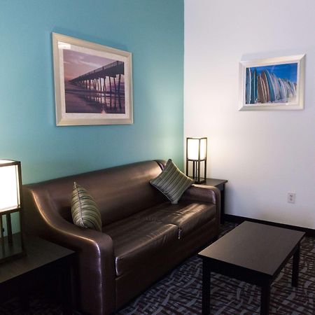 Best Western Mayport Inn And Suites Atlantic Beach Eksteriør bilde