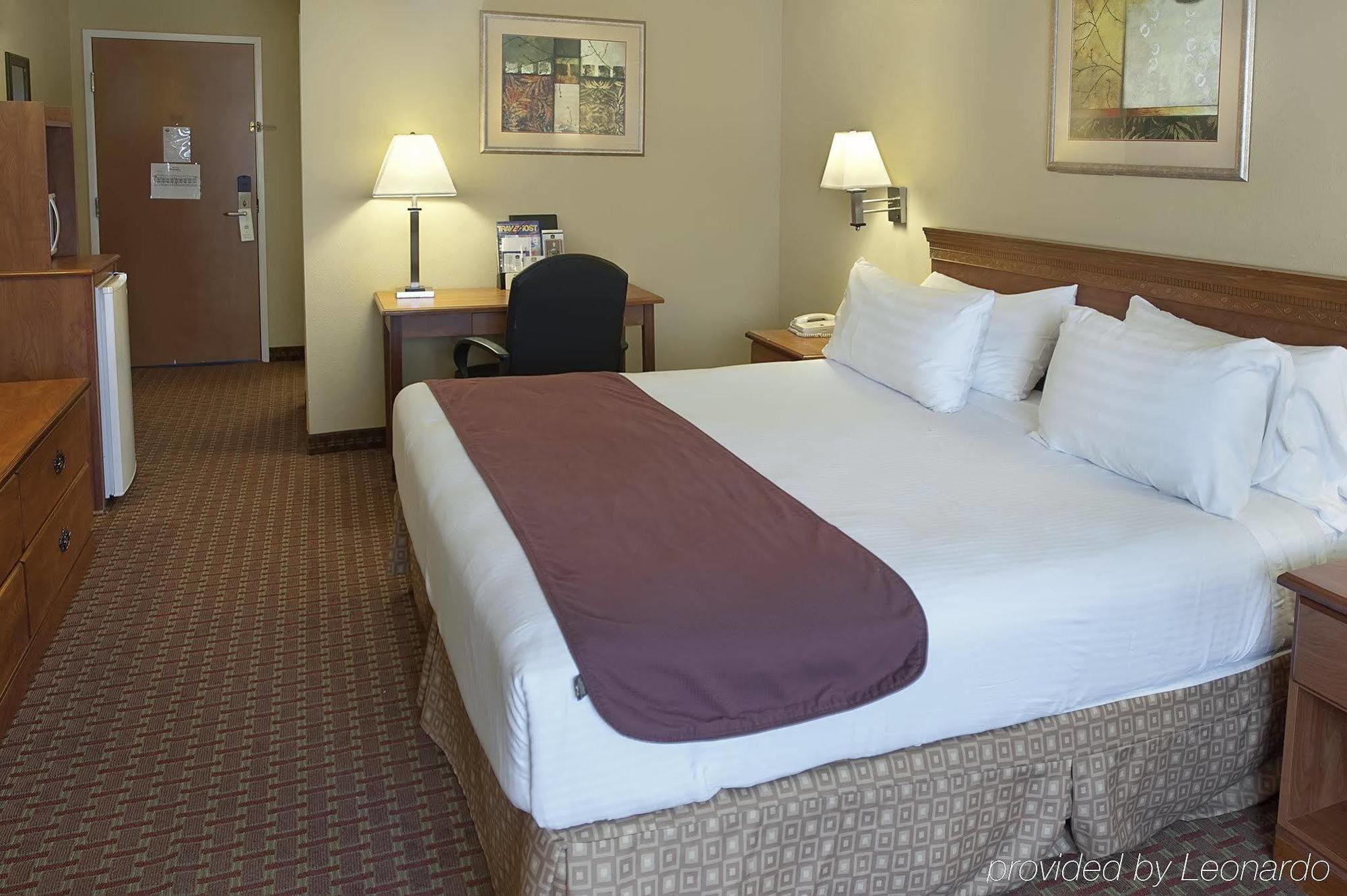Best Western Mayport Inn And Suites Atlantic Beach Eksteriør bilde
